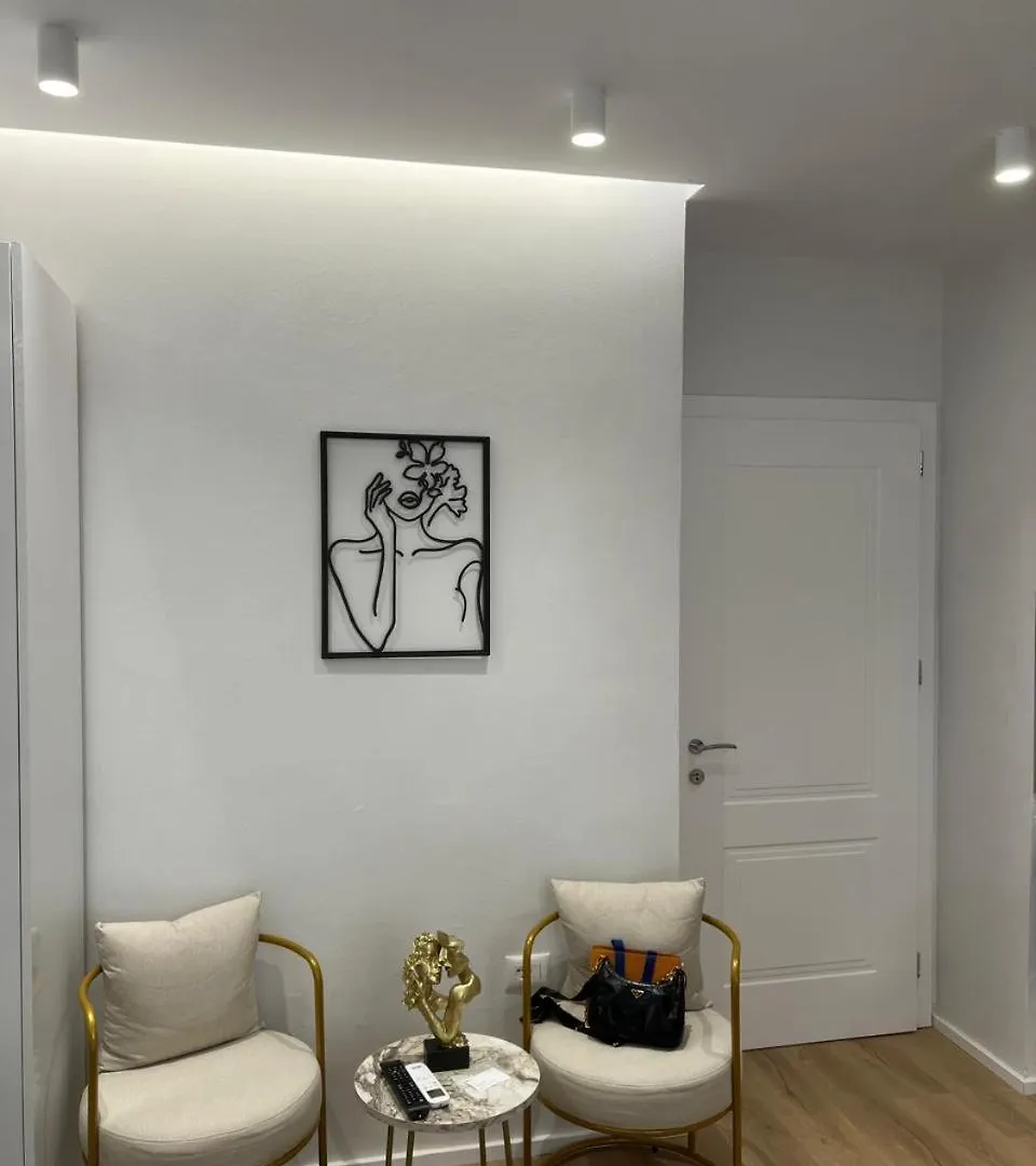 Cozy Studio Near Us Embassy In Tirana Apartment